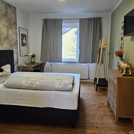 Dom wakacyjny Gaestehaus Koelnische Strasse Altbau Kassel