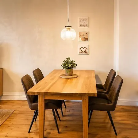 Gaestehaus Koelnische Strasse Altbau Dom wakacyjny *